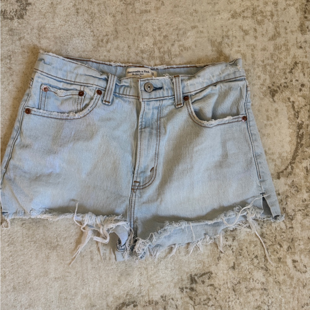 Abercrombie and Fitch Light Wash Shorts -Size 27